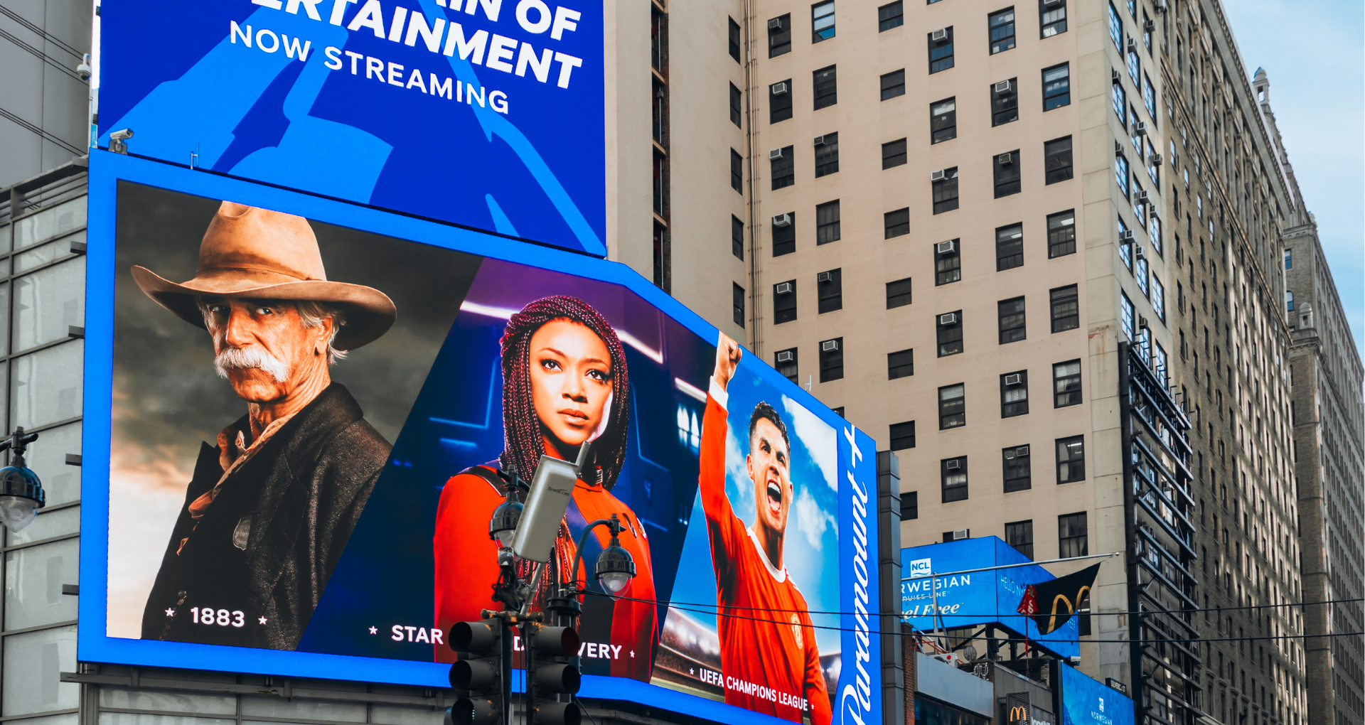 advertising-display-mockup